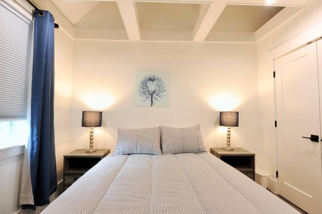Cherry Blossom Townhouse, Easy Dc Access Washington Bagian luar foto