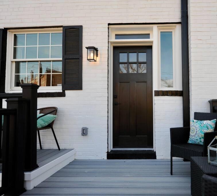 Cherry Blossom Townhouse, Easy Dc Access Washington Bagian luar foto